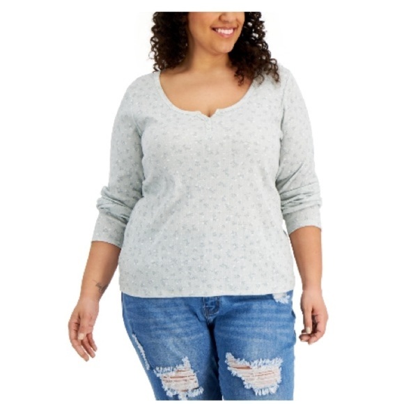 Hippie Rose Trendy Plus Size Ruched Hook-and-Eye-Front Top - Picture 2 of 6